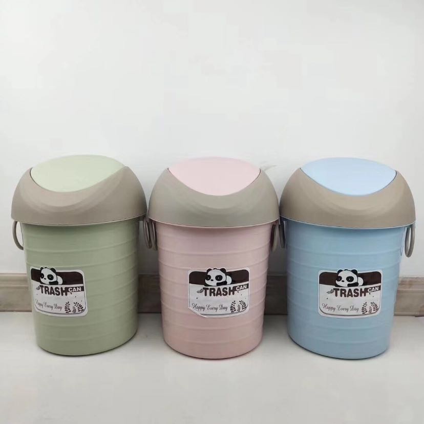 新款北欧风格翻盖垃圾桶产品图
