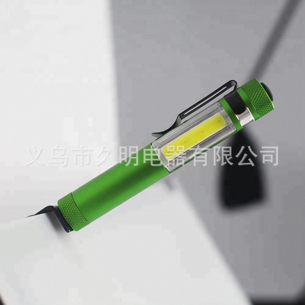 Pen clip type button flashlight gift electronic flashlight strong magnetic work light Application Scenario