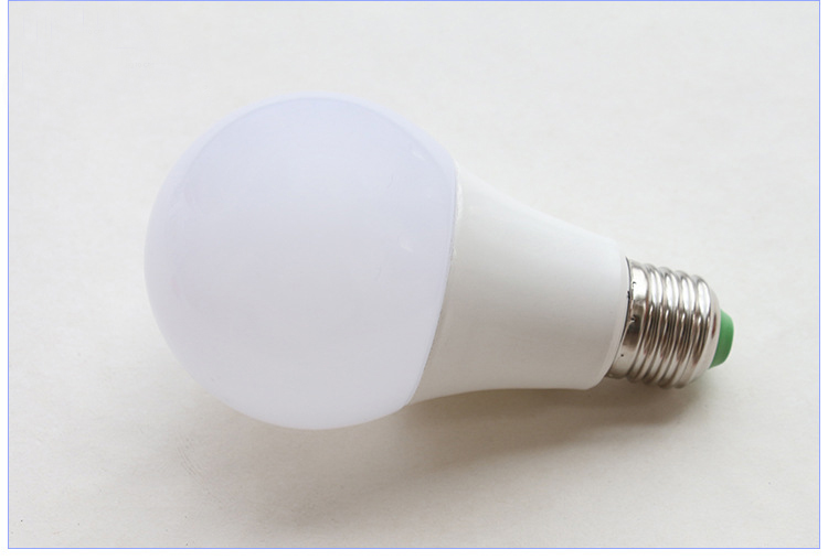 节能灯泡 LED球泡5630家用照明 led塑包铝球泡灯详情图4