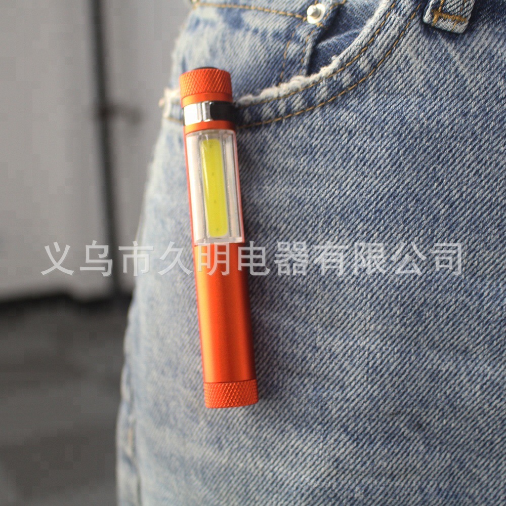 Pen clip type button flashlight gift electronic flashlight strong magnetic work light details Picture