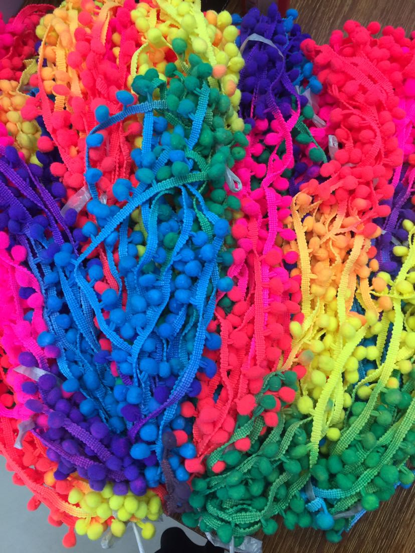 Colored hairballs in stock Specification image