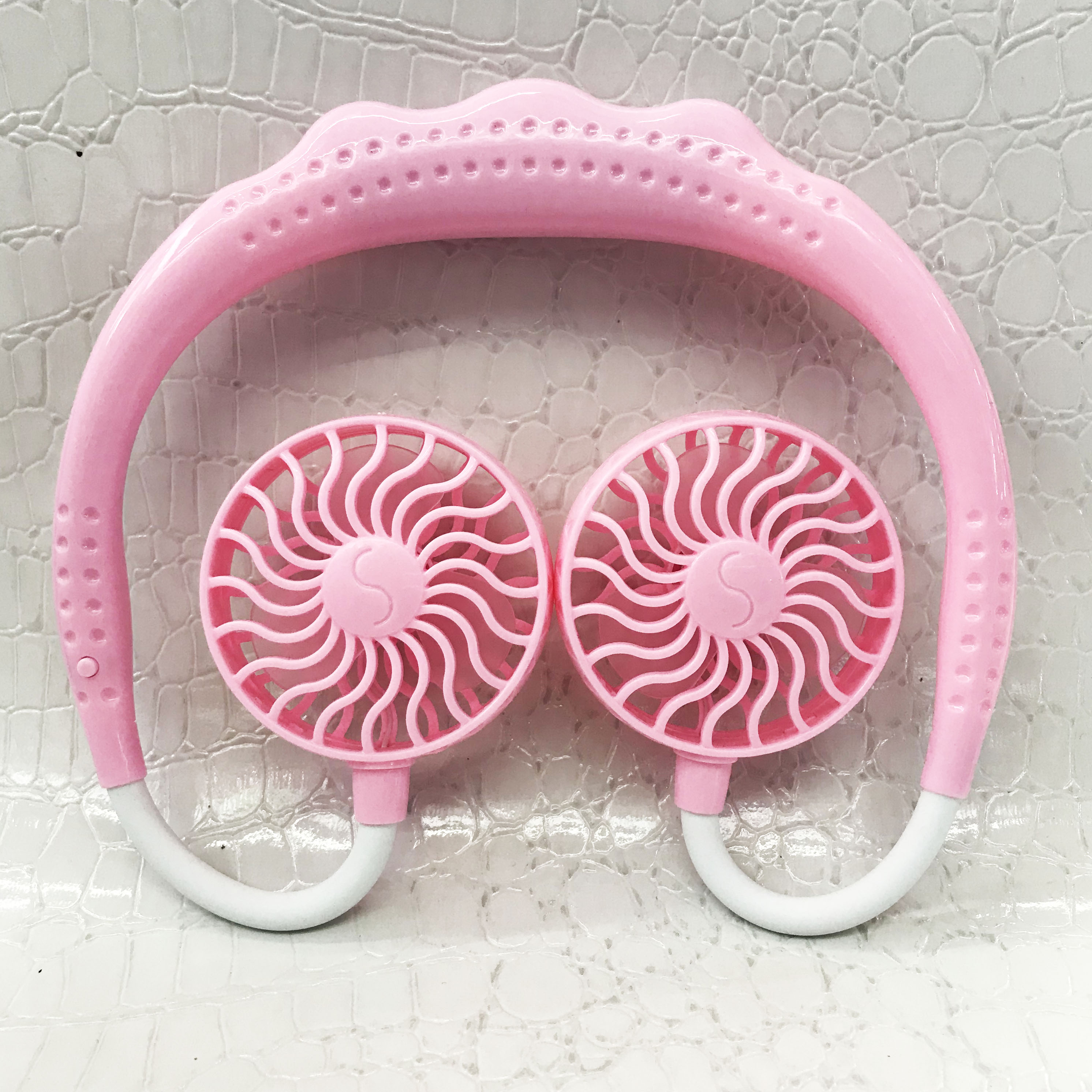 Factory direct sales of outdoor portable lazy neck fans, USB charging small fans, mini sports fans Specification image