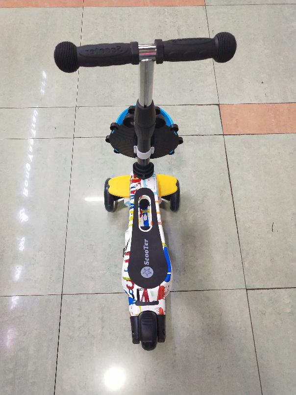 Multi-Functional Scooter Graffiti 3-In-1 With Pedal Pu Wheel Lights Specification drawing