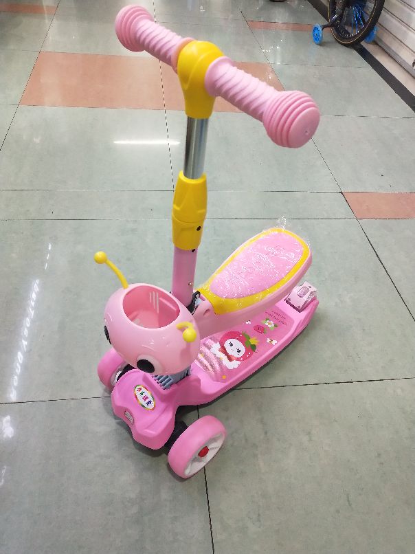 The New Multi-Functional Mgm Children's Scooter Stool Folds Upwards