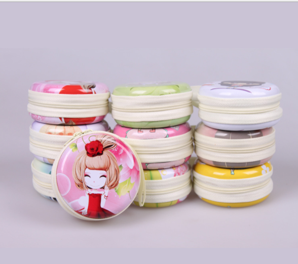 Small coin wallet Creative cartoon children's tinplate zipper coin wallet cute earphone bag key coin wallet Application Scenario