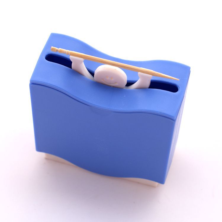 Lazy person's products, new and unique smiling face weightlifting strongman, toothpick boxes, creative products, custom-made and wholesale toothpick boxes Application Scenario
