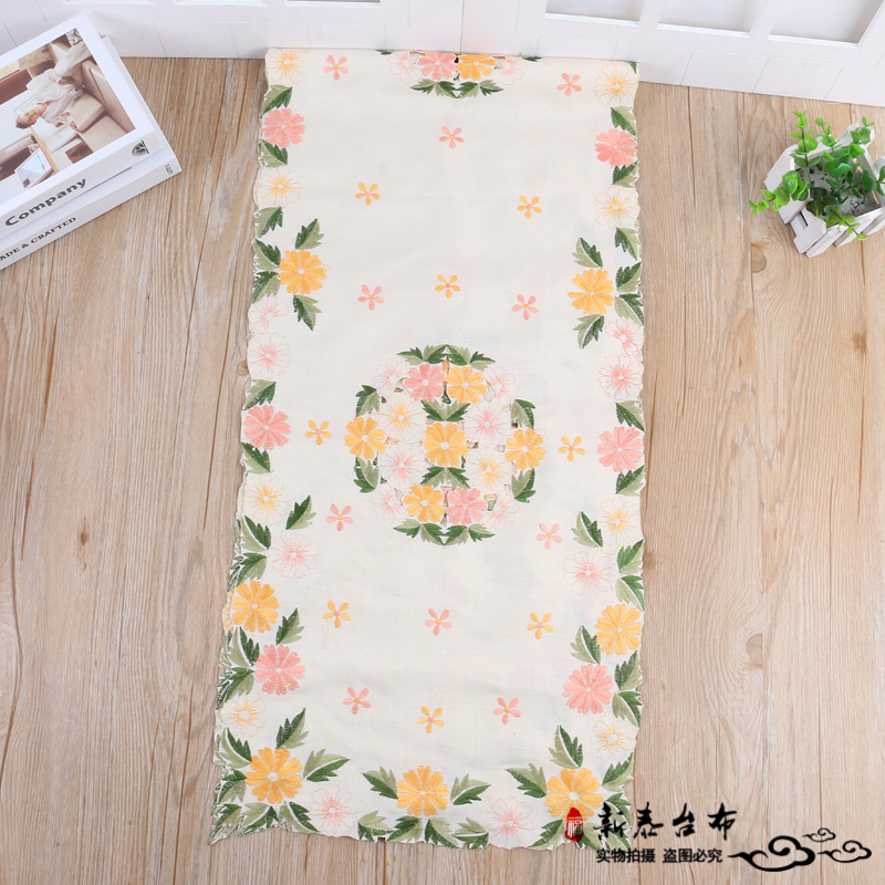 经营性餐厅餐桌产品图