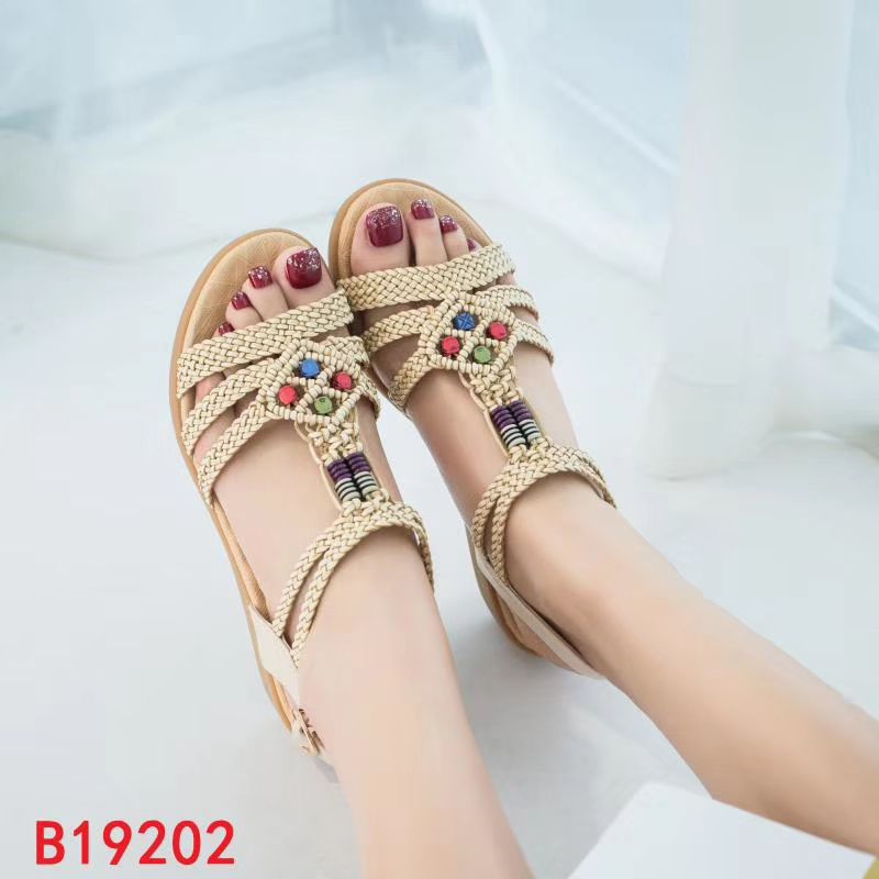 女式时装单鞋实物图