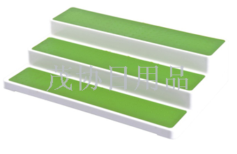 Three stairs seasoning rack