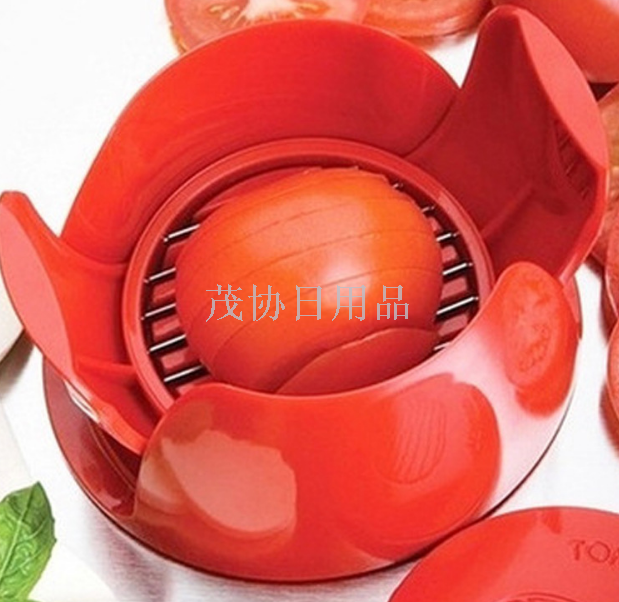 Tomato and onion slicer Tomato slicer Tomato slicer slices tomatoes