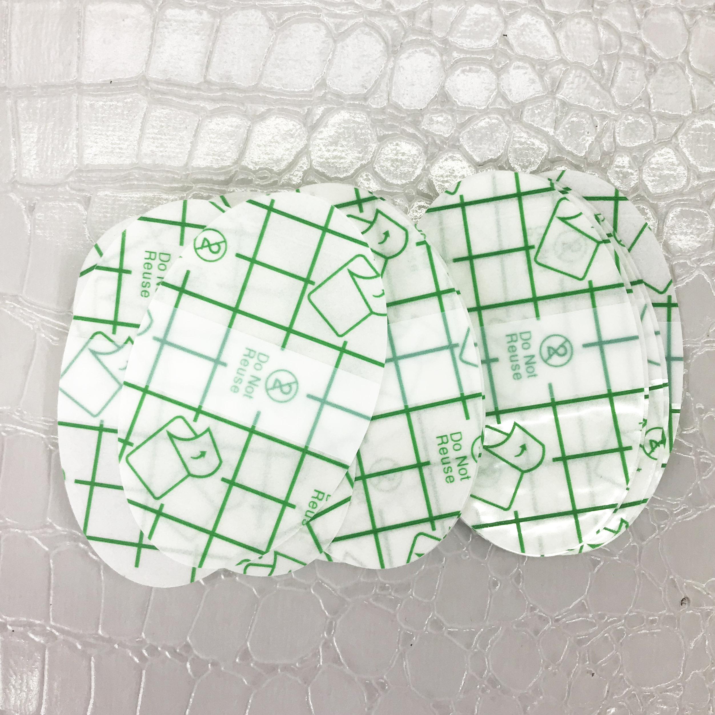 The new invisible heel patch is a great anti-friction tool for your feet, a soft invisible heel patch Application Scenario