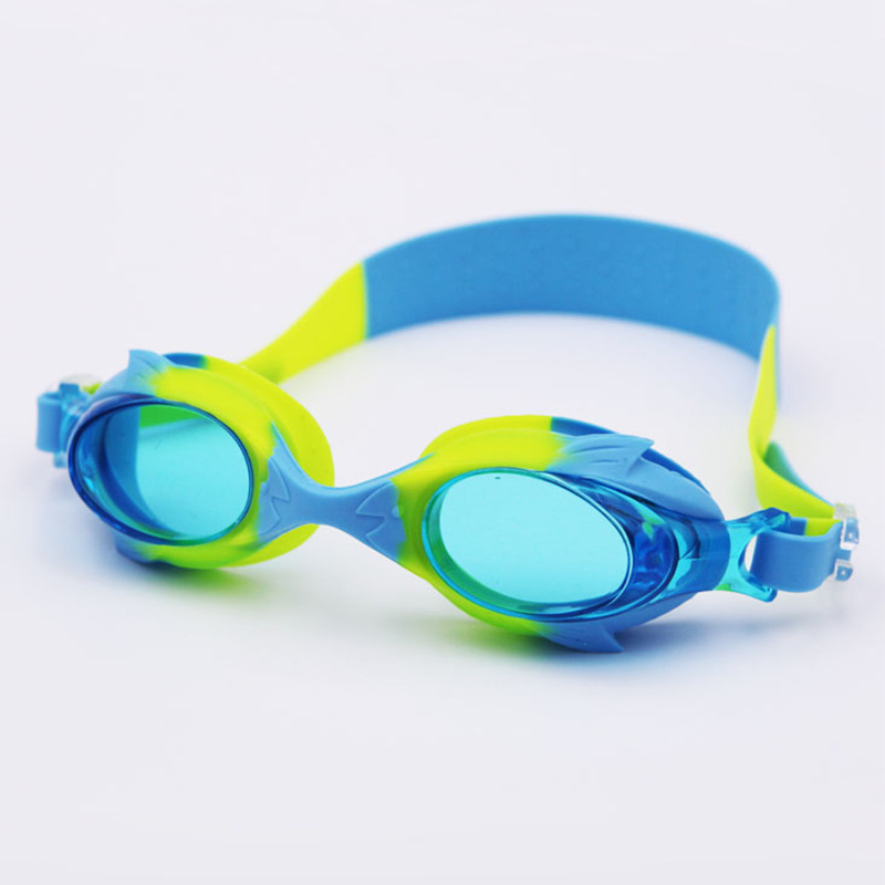 Authentic Outdoor Swimming Goggles Flat, Waterproof And Anti-Fog Adult Hd Unisex Swimming Glasses Multi-Color Option Application Scenario