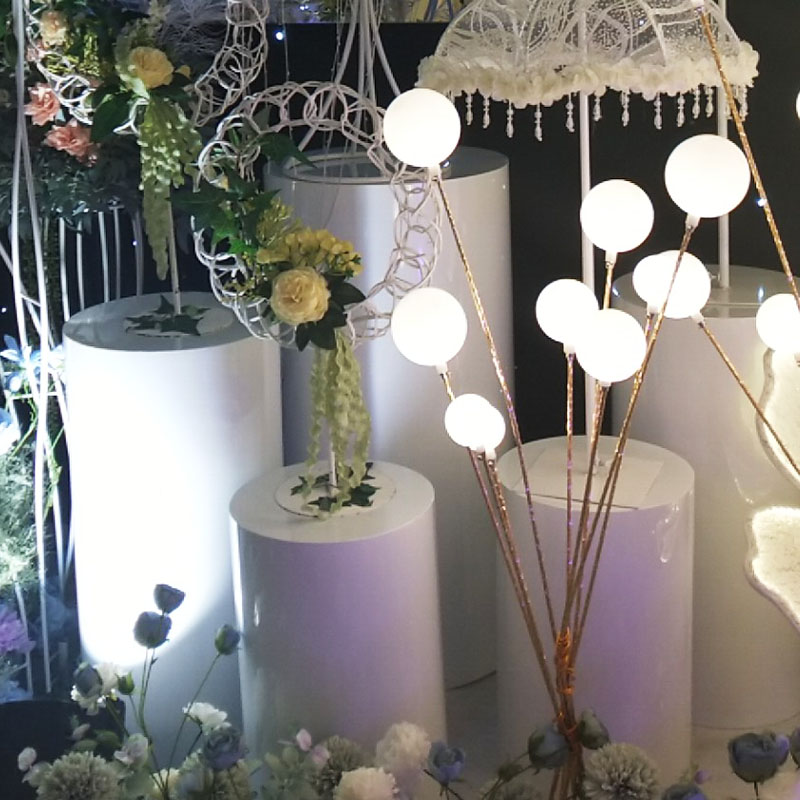 Wedding stage decoration supplies, iron column five-piece set, dessert table ornaments, welcome area window display and table setting details Picture