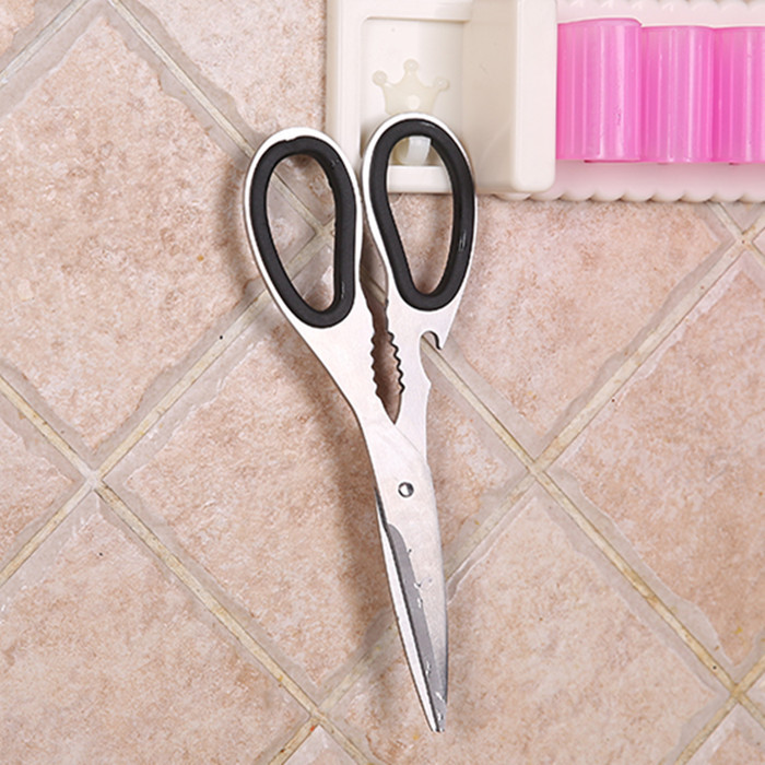 Scissors New Multi-Functional With Bottle Opener Scissors Powerful Household Scissors Multi-Functional Scissors Chicken Bone Scissors Application Scenario