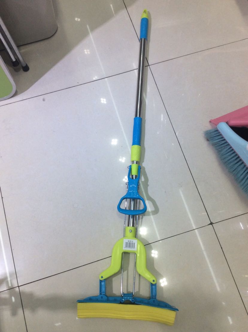Collapsible stainless steel collodion mop full figure