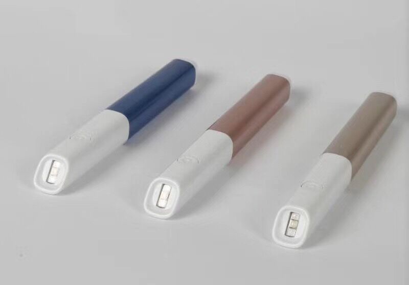 Portable LED red blue acne-removing cosmetic device Wrinkle remover acne-removing device light pimple print brightening skin tone