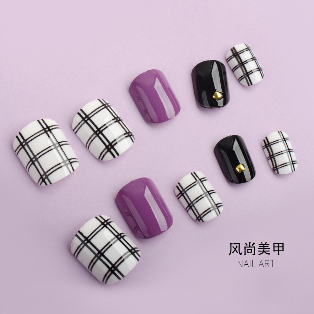 Korean-style nail art finished product series, 24-box set of painted false nail patches, exclusively for export Application Scenario