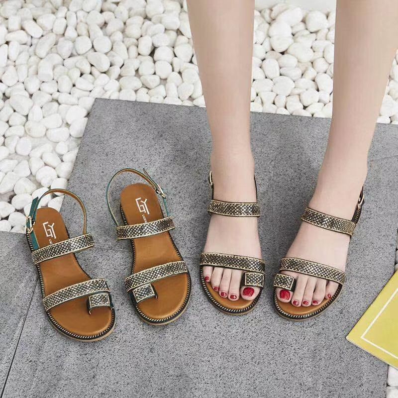 2019夏清仓特价sandals卓雅诗6701水钻夹脚平底产品图