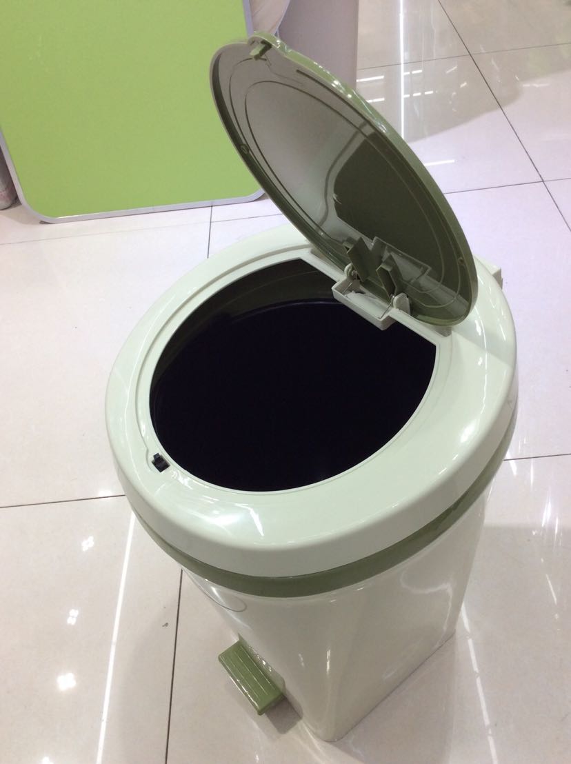 Pedal clamshell trash can Specification drawing