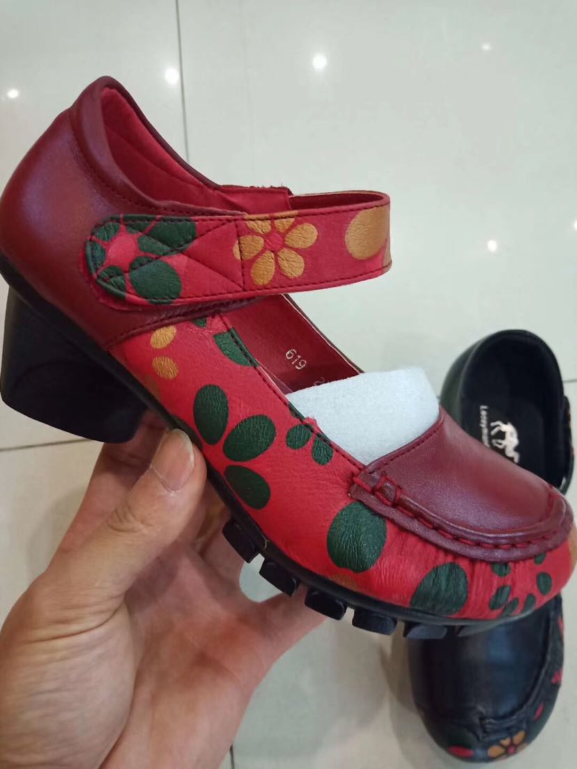 真皮民族风妈妈鞋产品图