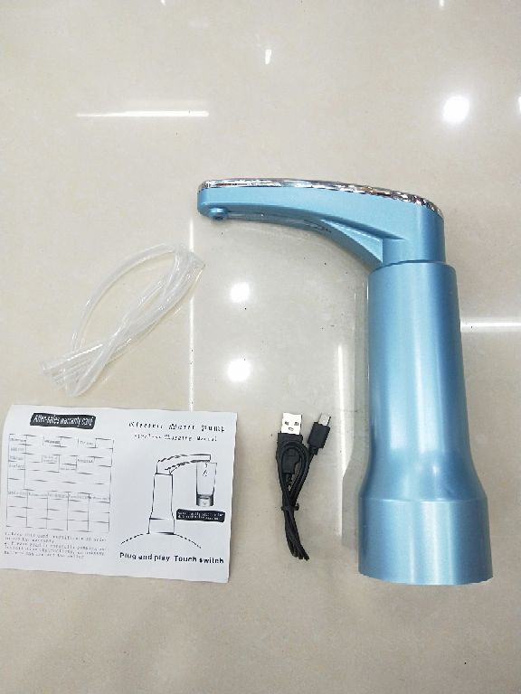 Cup water dispenser, USB rechargeable smart electric water filling device, wireless water suction pump Application Scenario