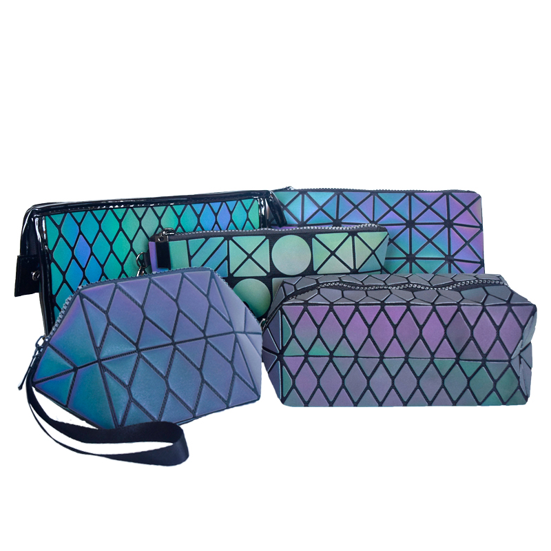 In 2019, cross-border best-selling cosmetic bags with luminous geometric shapes for women's hand-held bags and cosmetic storage bags, customized LOGO