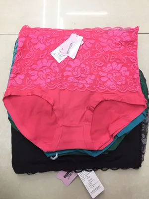 Ladies briefs are exported to Middle East, Africa, Central Europe and other countries thumbnail