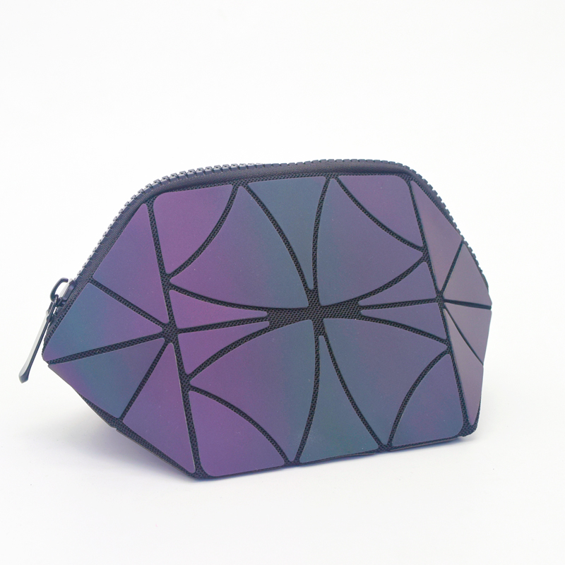 In 2019, cross-border best-selling cosmetic bags with luminous geometric shapes for women's hand-held bags and cosmetic storage bags, customized LOGO Specification image