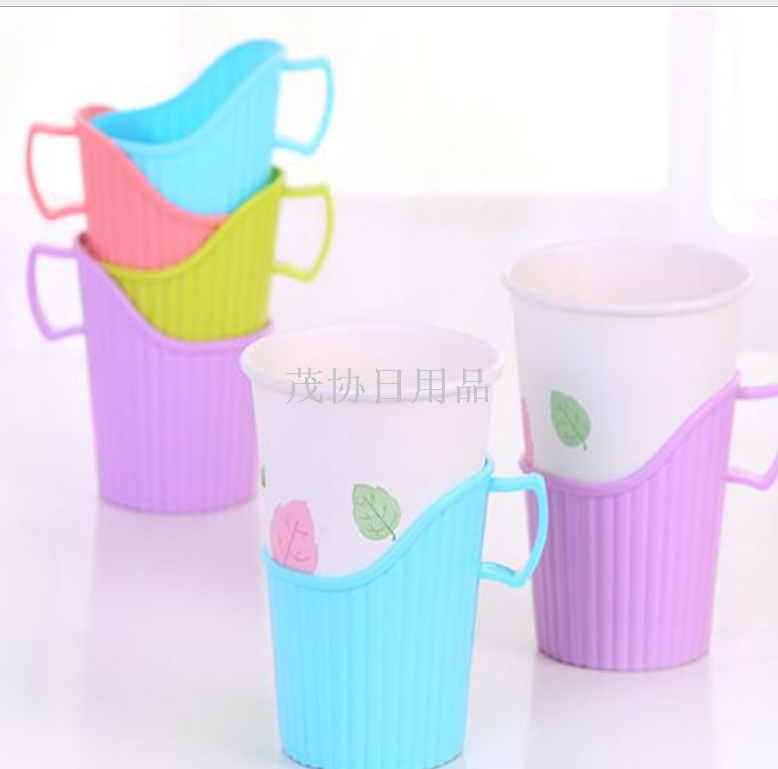 10 sets of disposable paper cup holders, thickened cup holders, plastic cup holders, paper cup racks, heat-insulating hot water cup holders and cup covers