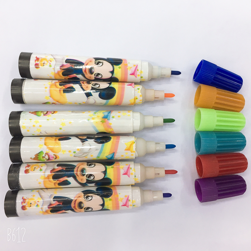 Dinghui 2099-12 Color Children's Graffiti Painting Watercolor Pen Application Scenario