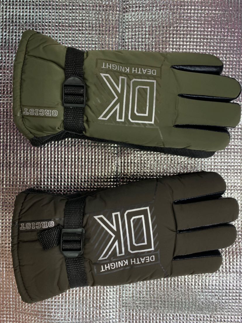 Wholesale factory direct sales of winter thickened gloves. Men's cotton gloves are warm, fleece, rainproof and anti-slip for cycling Specification image