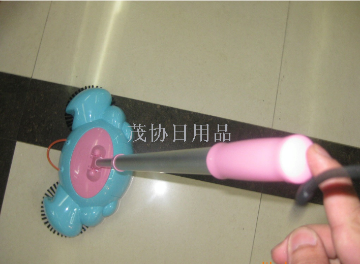 多功能清洁器 清洁刷 家用 办公室用 扫地机细节图