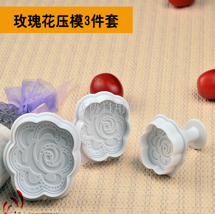 Rose biscuit mould
