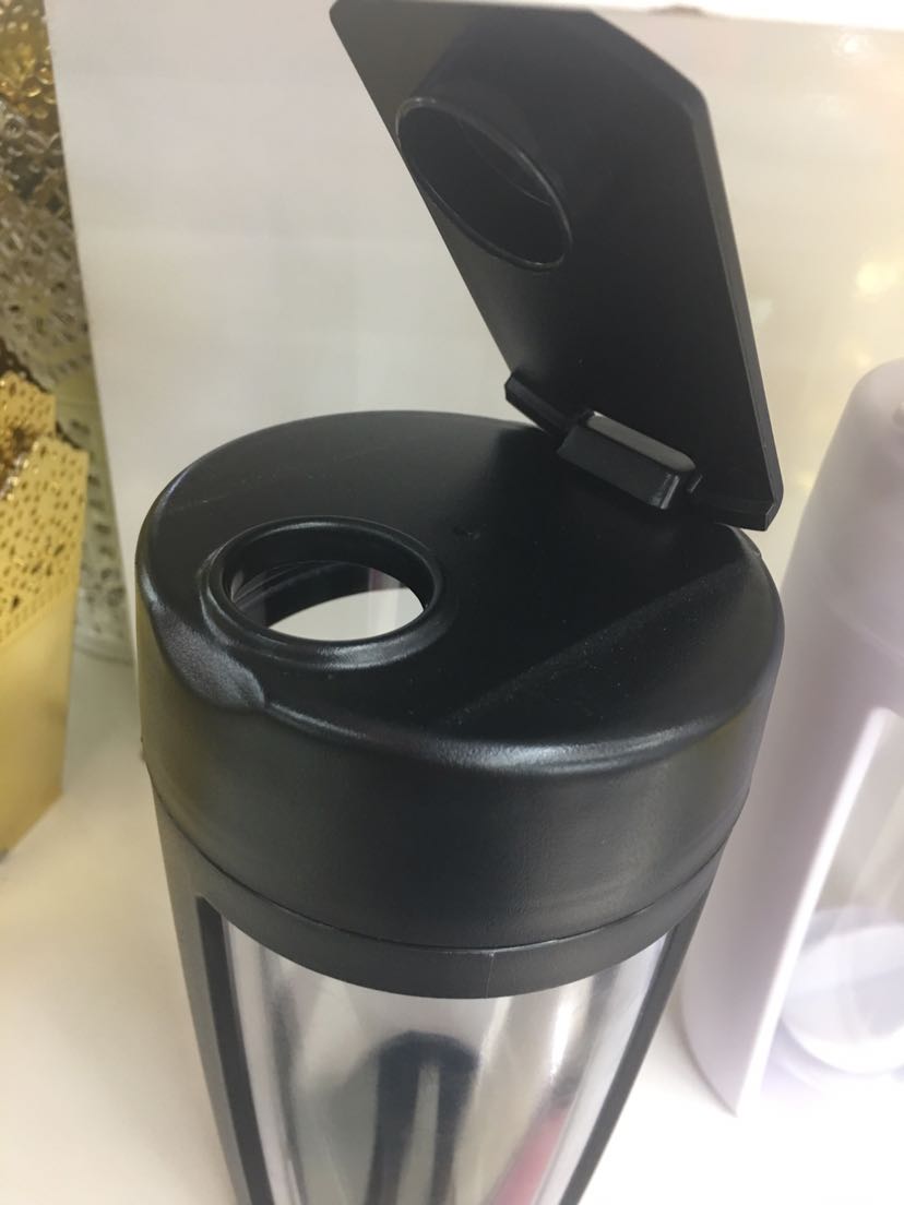 塑料摇摇杯蛋白质粉杯配塑料球细节图