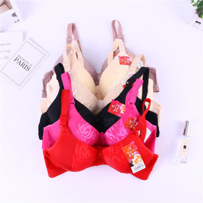 The glamour flying without the underwire gathers the adjustable lingerie bra for women