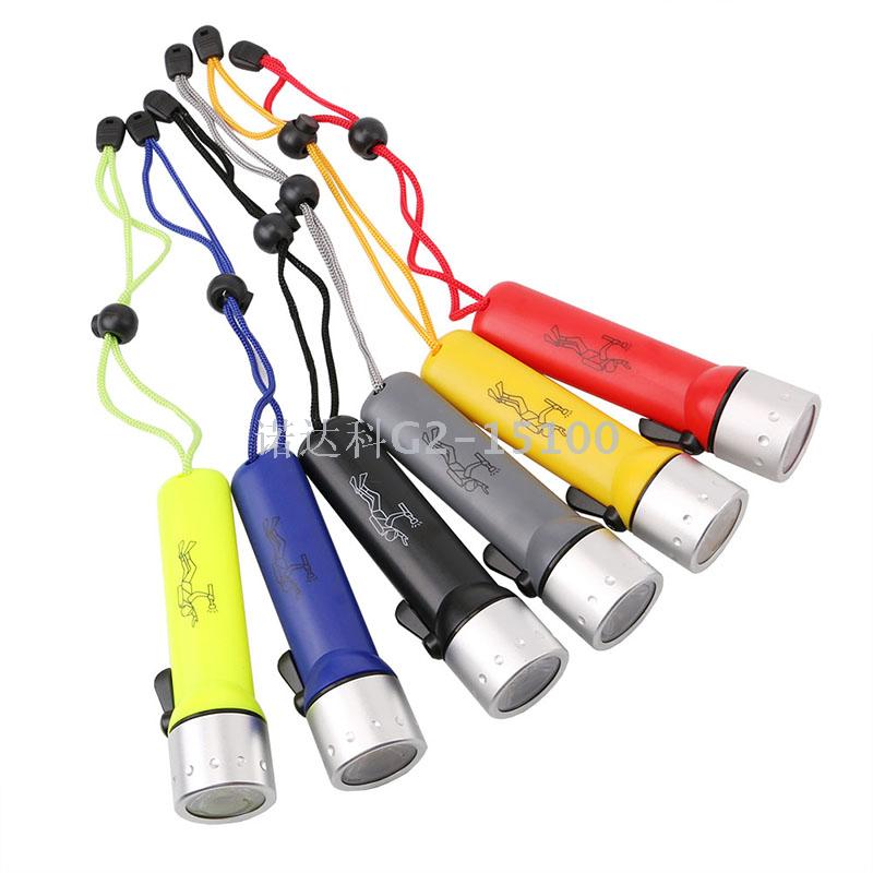 LED强光潜水手电筒户外照明工作防水手电筒便携强光手电筒