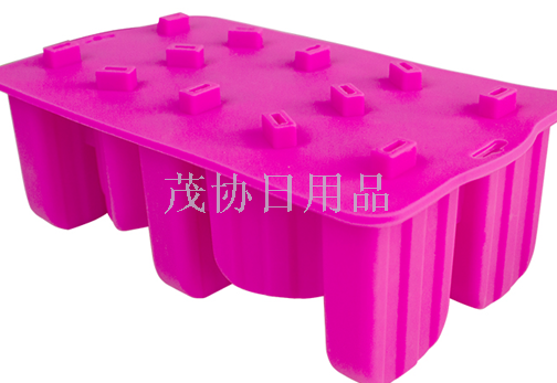 12 ice cream molds