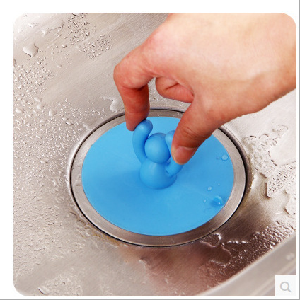 Cute little figures can lift the sink water-blocking plug, silicone floor drain cover, kitchen and bathroom bathtub odor-proof sewer cover Application Scenario