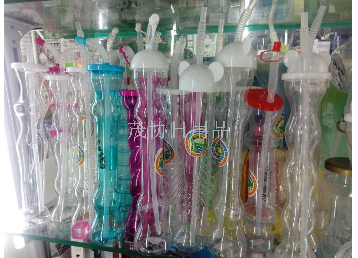 Drink bottle creative straw drink cup wine juice foreign trade hot drink bottle