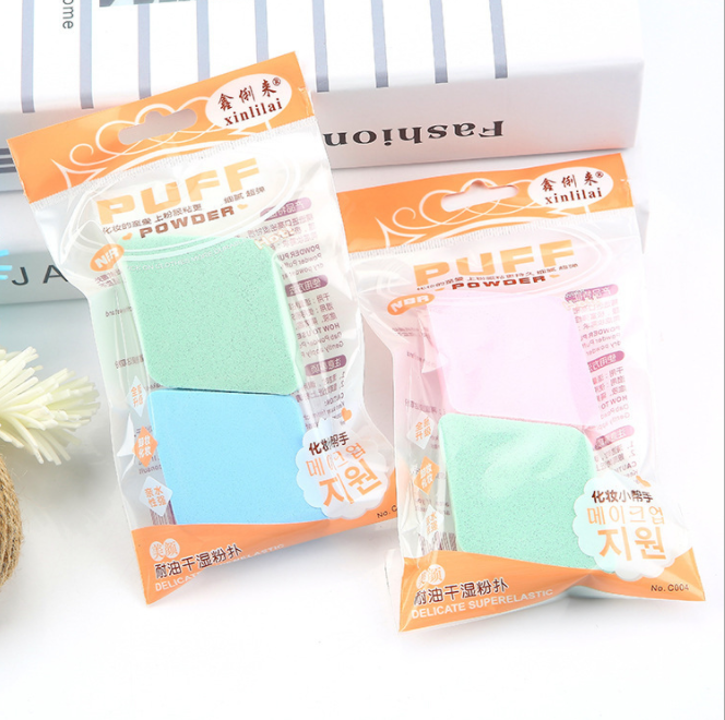 Wholesale of 2 thick rhombic powder puffs for both dry and wet use, two-color sponge makeup puffs and beauty tools