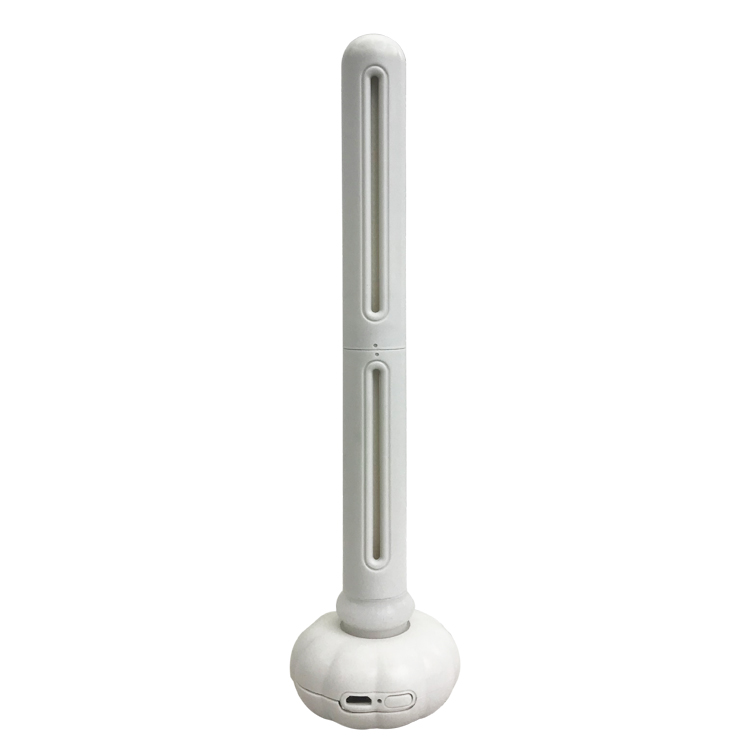 Portable mineral water bottle humidifier, usb mini humidifier, universal spray for travel humidification Application Scenario