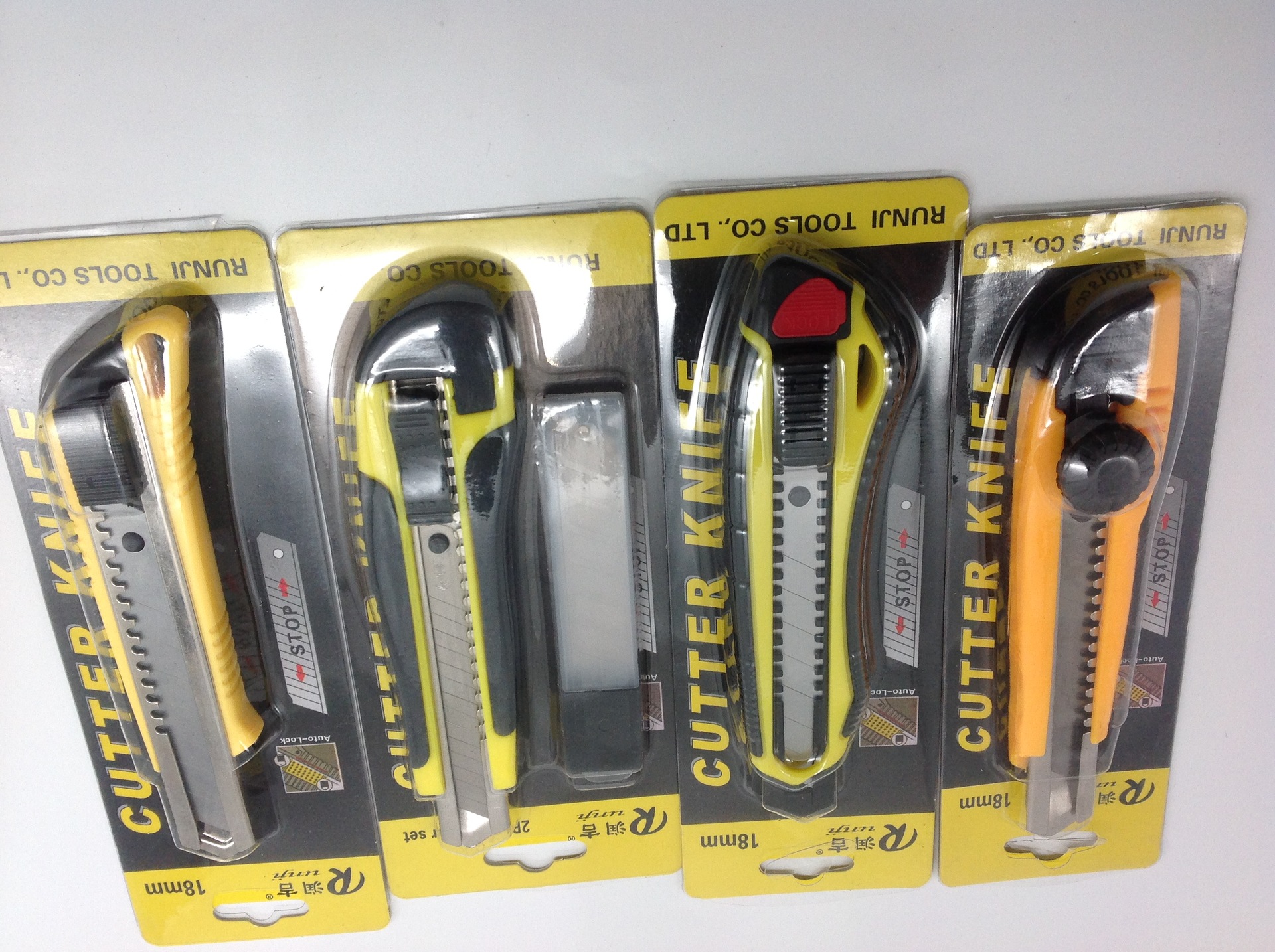 Foreign trade best-selling durable utility knife paper knife hand protection utility knife