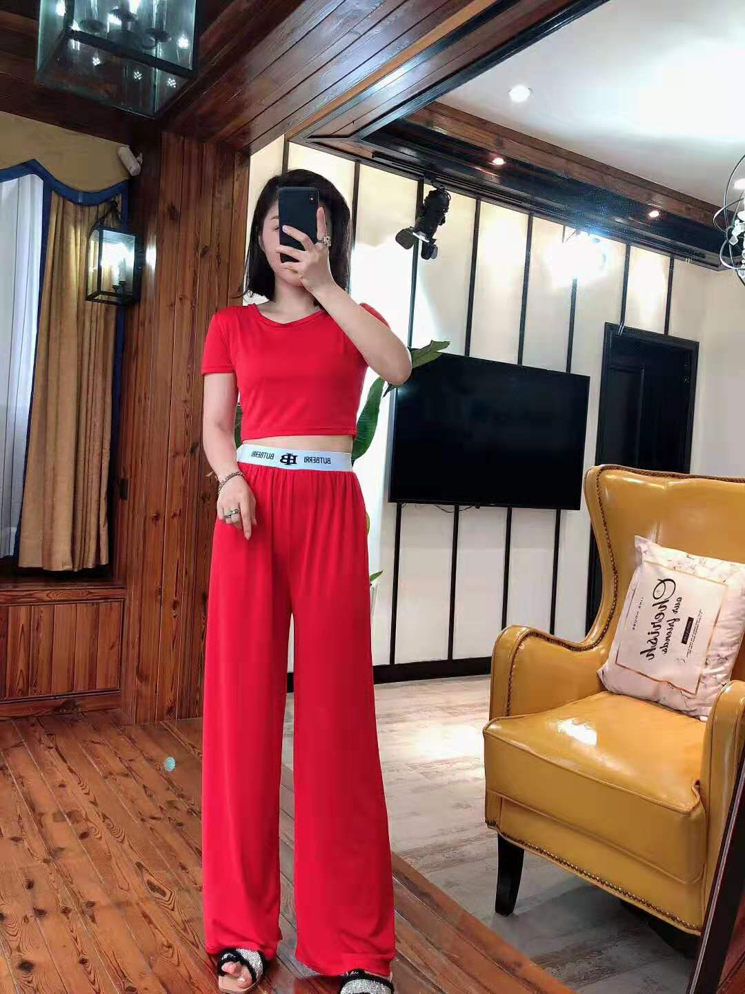 The popular casual set of wide-leg pants made of copper ammonia silk, the same style as the female Douyin Kaka Specification image