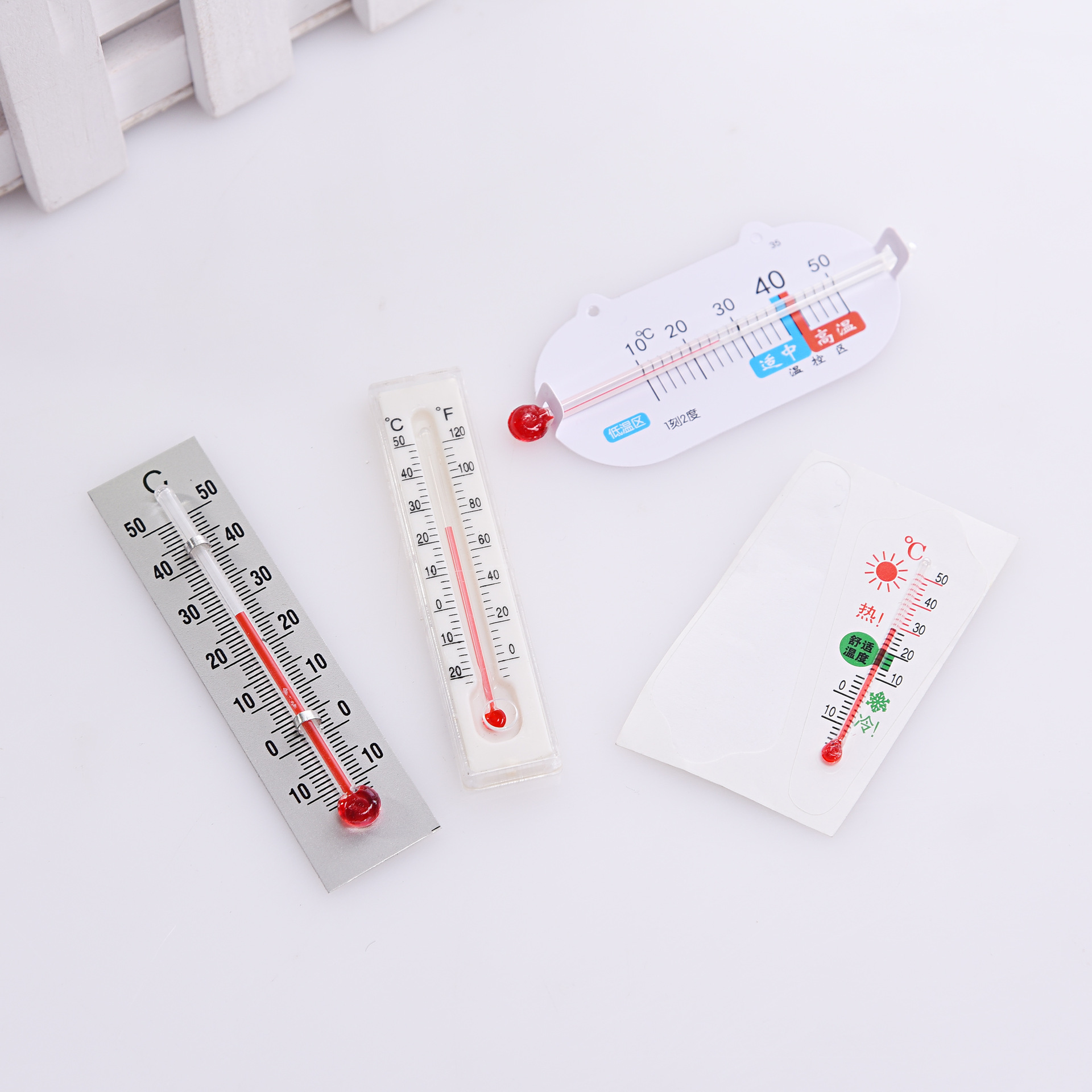 玻璃温度计实物图