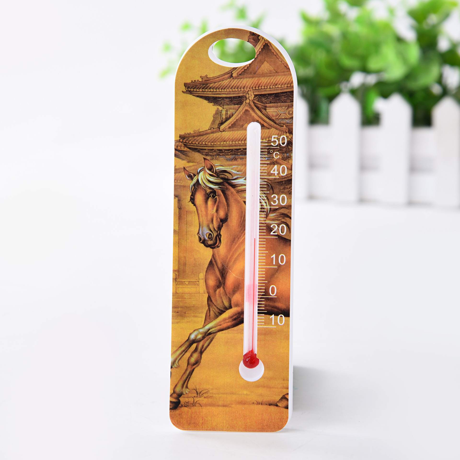 Cartoon thermometer, humidity, indoor and outdoor home, high-precision, children's and baby room desktop, creative wall-mounted Application Scenario