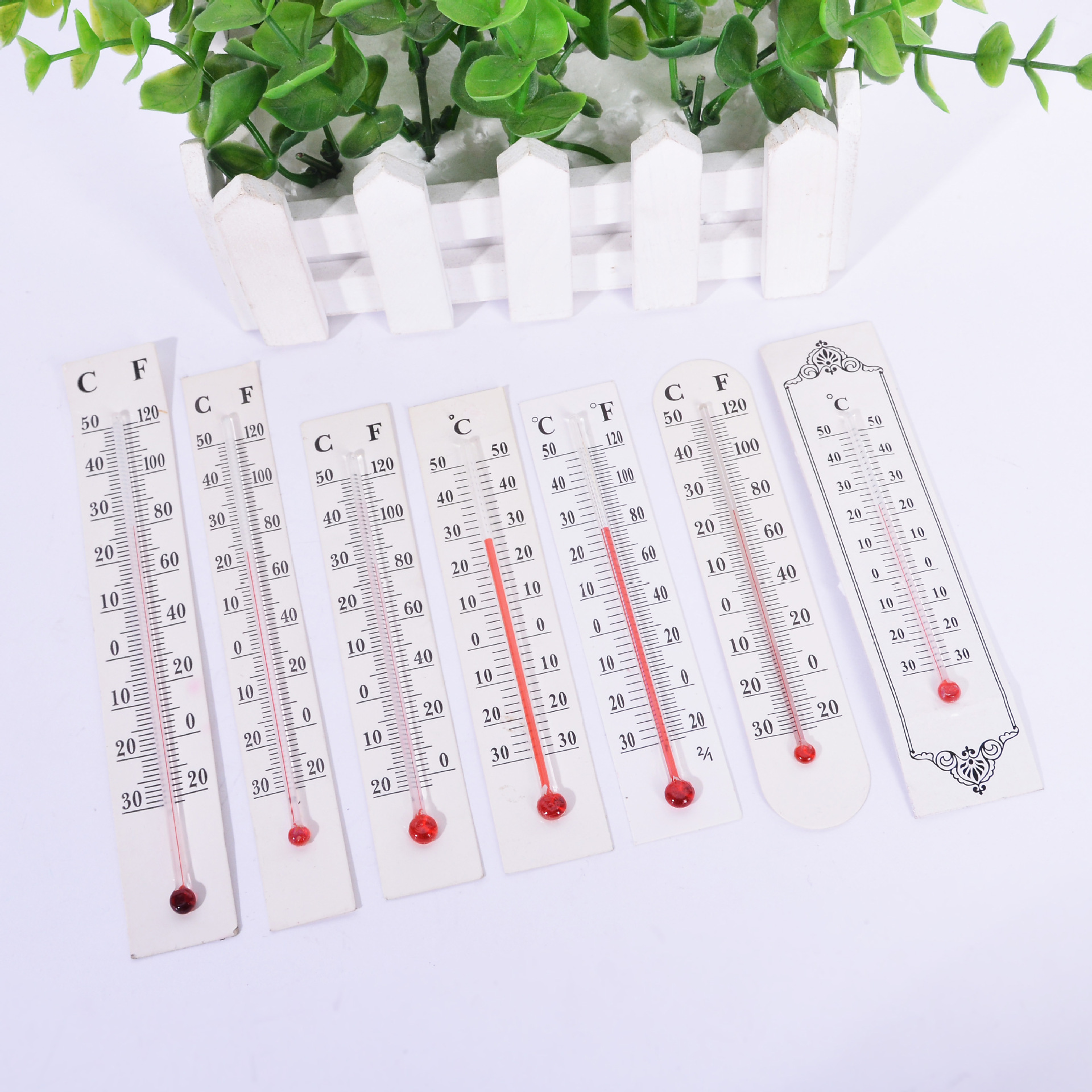 Factory direct sales of various specifications of paper thermometers, small thermometers, glass thermometers and self-adhesive thermometers