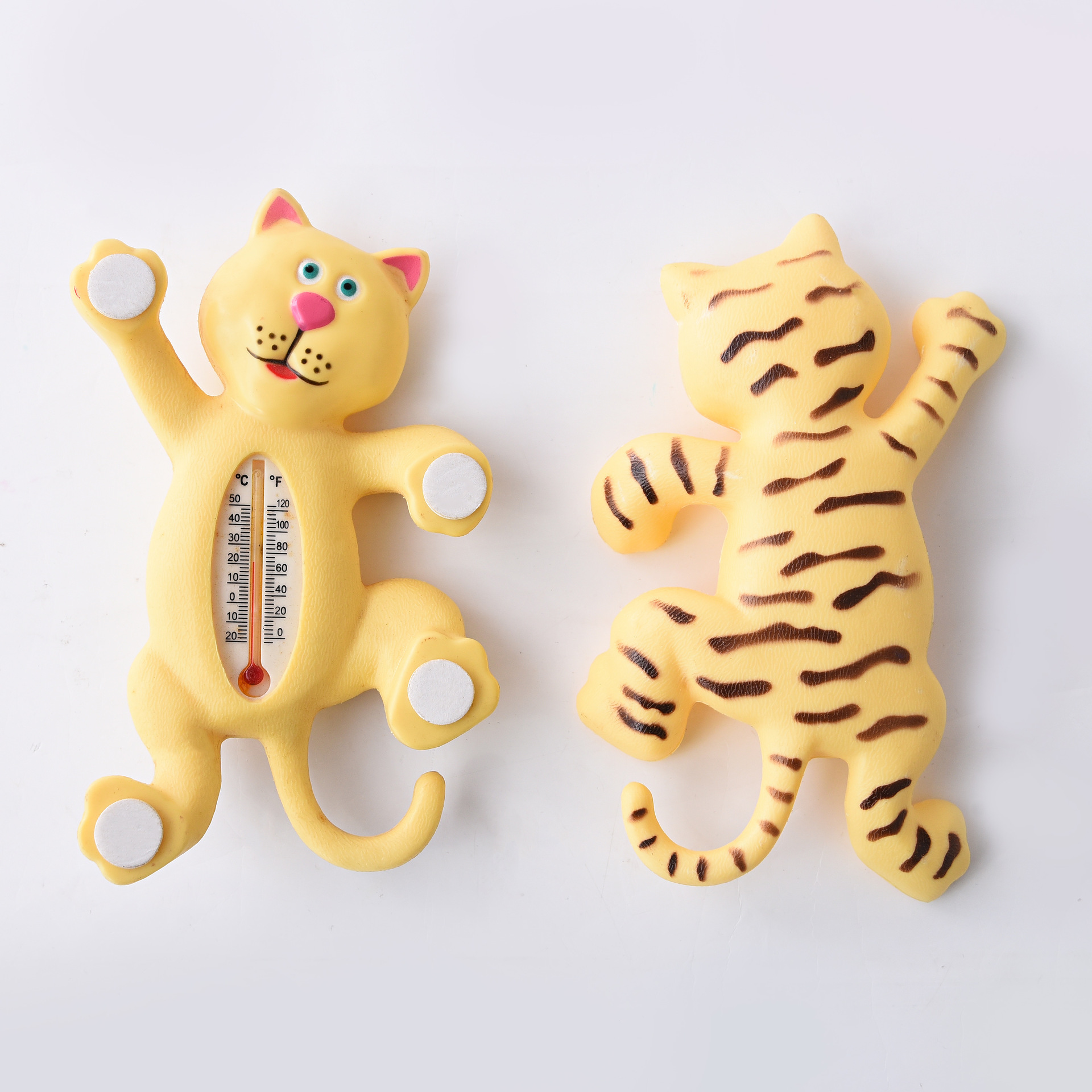 New cartoon animal thermometer, plastic thermometer, suitable for both indoor and outdoor use, Little Tiger home, high-precision baby room thermometer details Picture