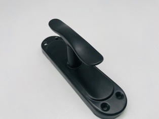 Iron window handles are being sold in large Numbers to Algeria
