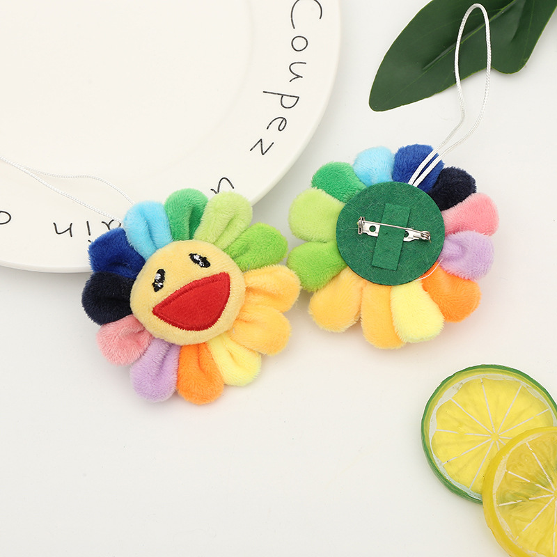 South Korean Instagram Lovely Sunflower Brooch Hua Chen Yu Flower Flower With The Same Pin Badge Colorful Purse Pendant Accessories details Picture