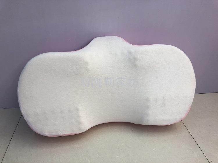 Memory pillow 3D neck protection pillow, memory foam anti-snoring slow rebound, Korean memory pillow sponge butterfly-shaped pillow Application Scenario